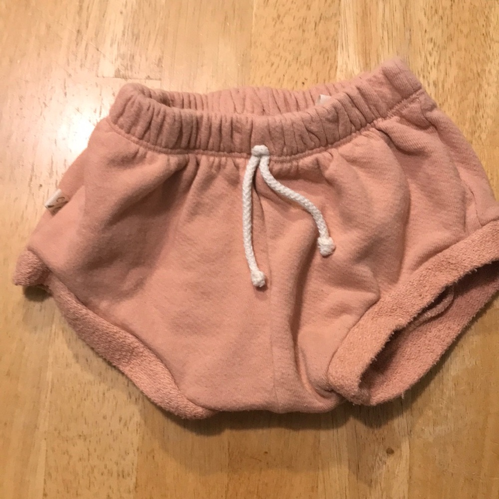 Childhoods Clothing Shorties 4T EUC